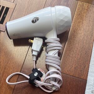T3 White and Light Pink Compact Hair Dryer